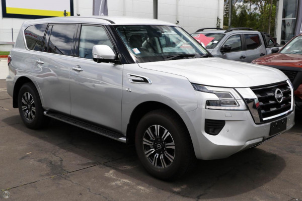 2026 Nissan Patrol Y62 Ti SUV Image 5