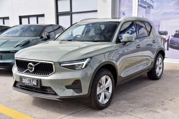 2024 MY25 Volvo XC40 XZ Plus B4 SUV Image 4