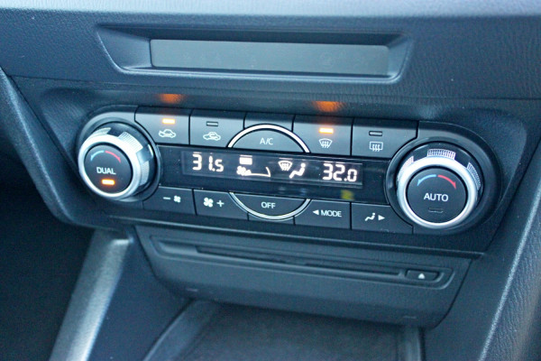 2014 Mazda 3 BM Series SP25 Sedan Image 15
