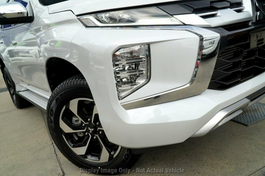 2025 Mitsubishi Pajero Sport QG GLS Wagon Image 2