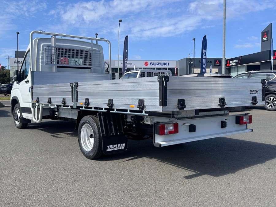 2025 MY24 LDV Deliver 9  XLWB Cab Chassis Image 8