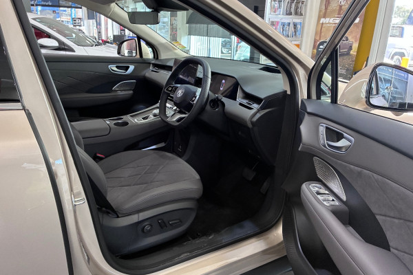 2026 MG MGS6 EV IS3E Essence SUV Image 14