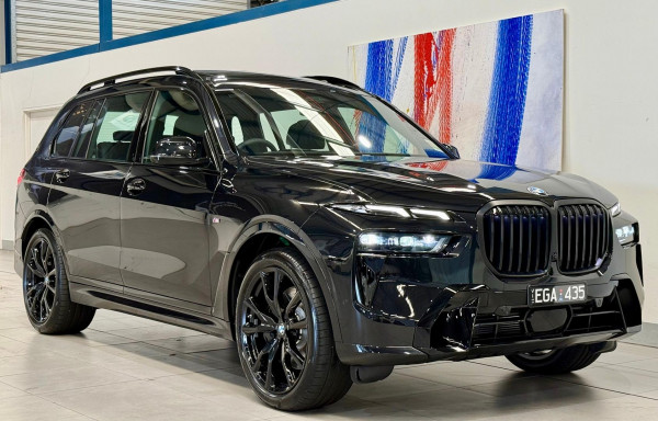 2026 BMW X7 G07 LCI xDrive40i M Sport SUV image 2