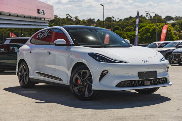 2025 MG IM6 S12L Platinum SUV Image 3