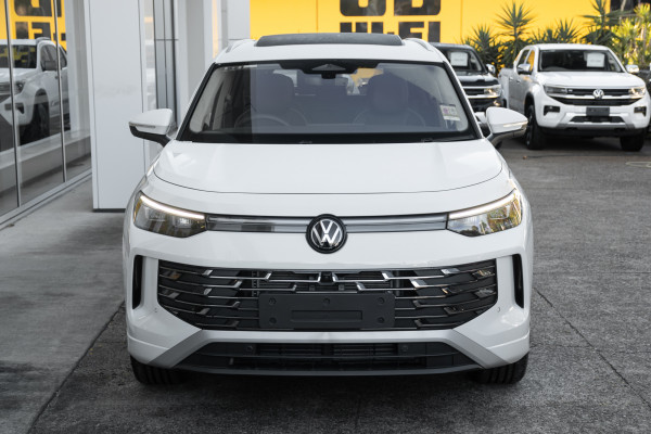 2025 Volkswagen Tayron R4 150TSI Elegance SUV image 4