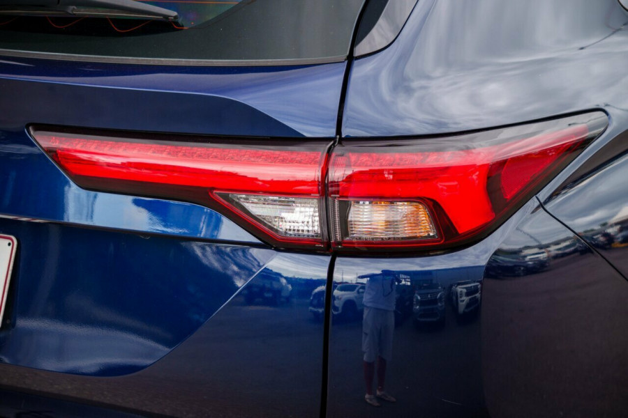 2024 Mitsubishi Outlander ZM ES SUV Image 7