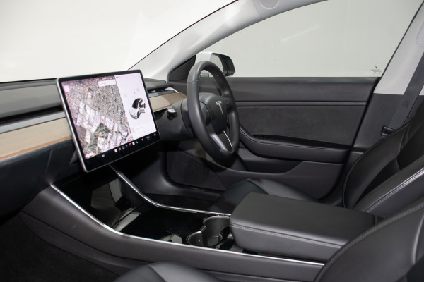 2019 Tesla Model 3  Long Range Sedan image 22