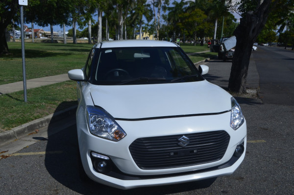 2018 Suzuki Swift AZ Navigator Hatchback