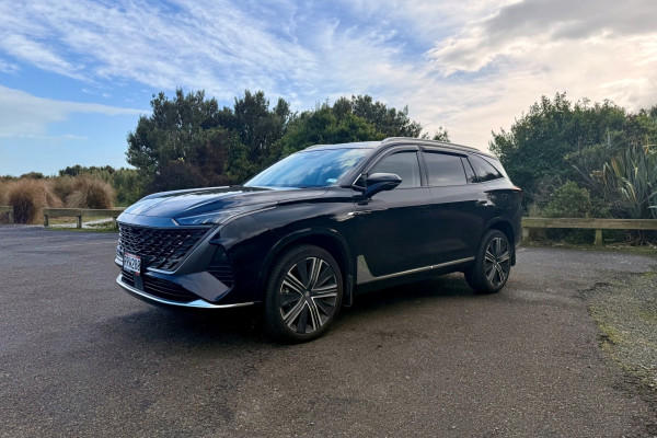 2026 MG QS Essence SUV Image 6