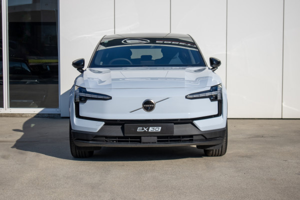 2025 Volvo EX30 Ultra SMER SUV Image 4