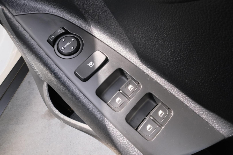 2023 Kia Stonic YB S SUV Image 12