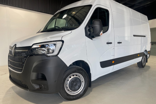 2024 Renault Master X62 Phase 2 Pro 110kW Van
