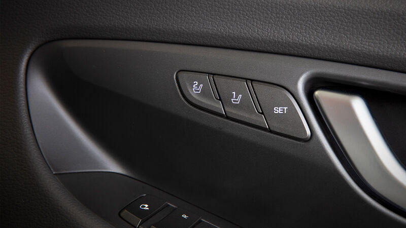 Driver's seat Integrated Memory System 