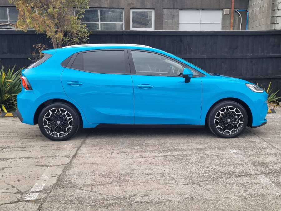 2026 MG MG4 EV Urban AH4E Essence 54 Hatch Image 2