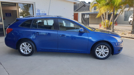 2014 Holden Cruze JH Series II CD Wagon Image 4