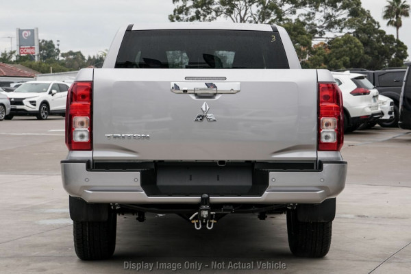 2025 Mitsubishi Triton MV GLX-R Ute Image 14
