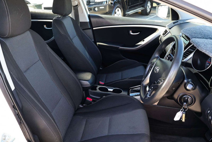 2013 Hyundai i30 GD Active Hatch Image 12