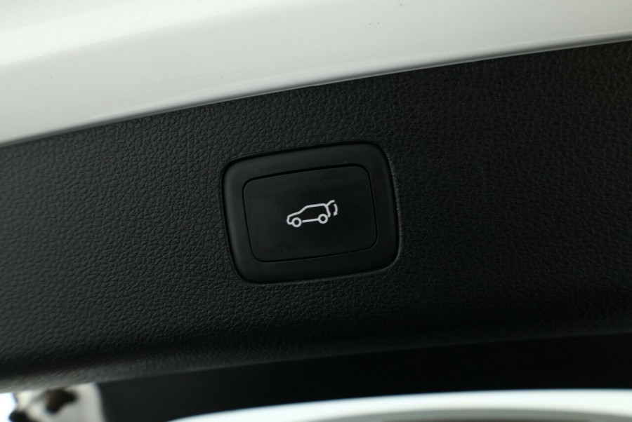2021 MG HS SAS23 Essence X SUV Image 15