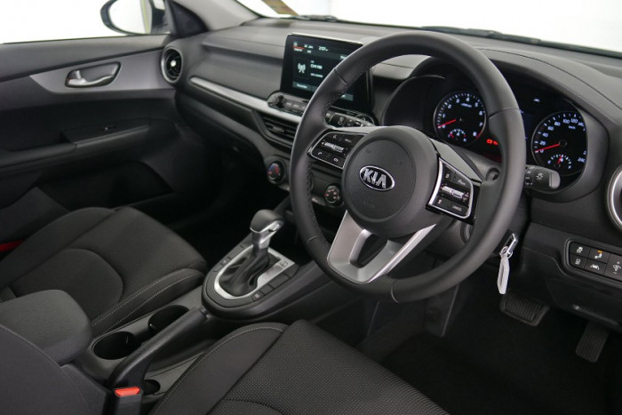2019 MY20 Kia Cerato Hatch BD S Hatchback Image 14