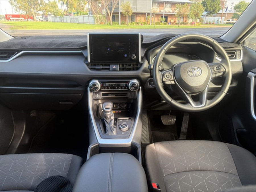 2024 Toyota RAV4 AXAH54R GXL SUV Image 11