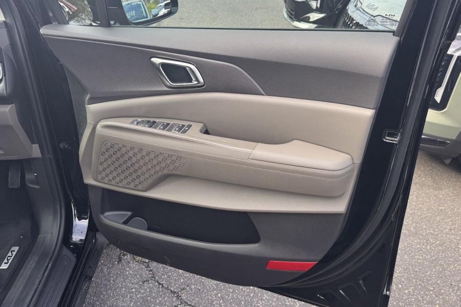 2026 MY27 Kia Carnival KA4 PE Sport+ People Mover Image 11