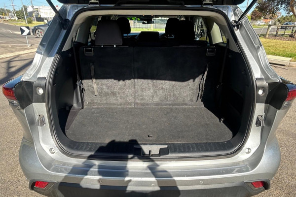 2023 Toyota Kluger TXUA75R (Petrol AWD) GX SUV Image 26