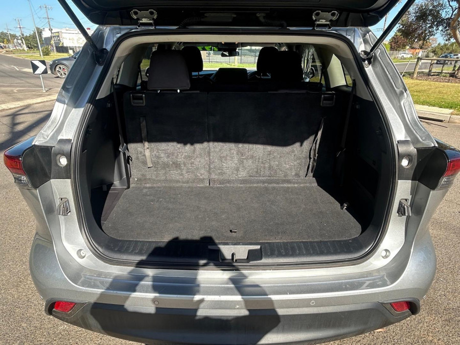 2023 Toyota Kluger TXUA75R (Petrol AWD) GX SUV Image 26