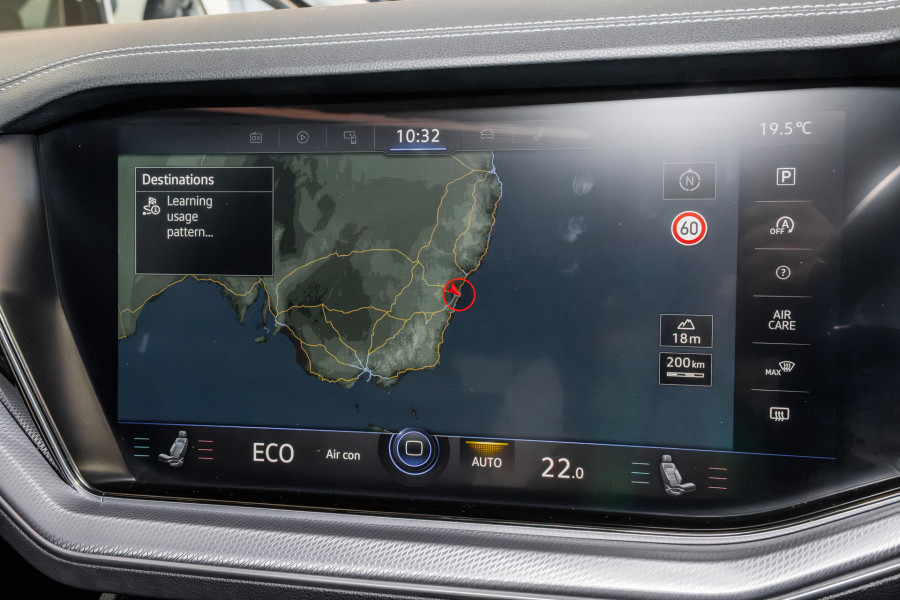 2022 Volkswagen Touareg CR 210TDI R-Line SUV