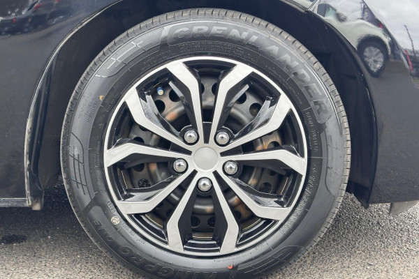 2015 Honda Jazz GF VTi Hatch Image 11