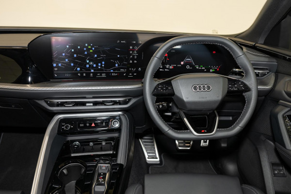 2026 Audi Q5 e-hybrid 270kW SUV image 7