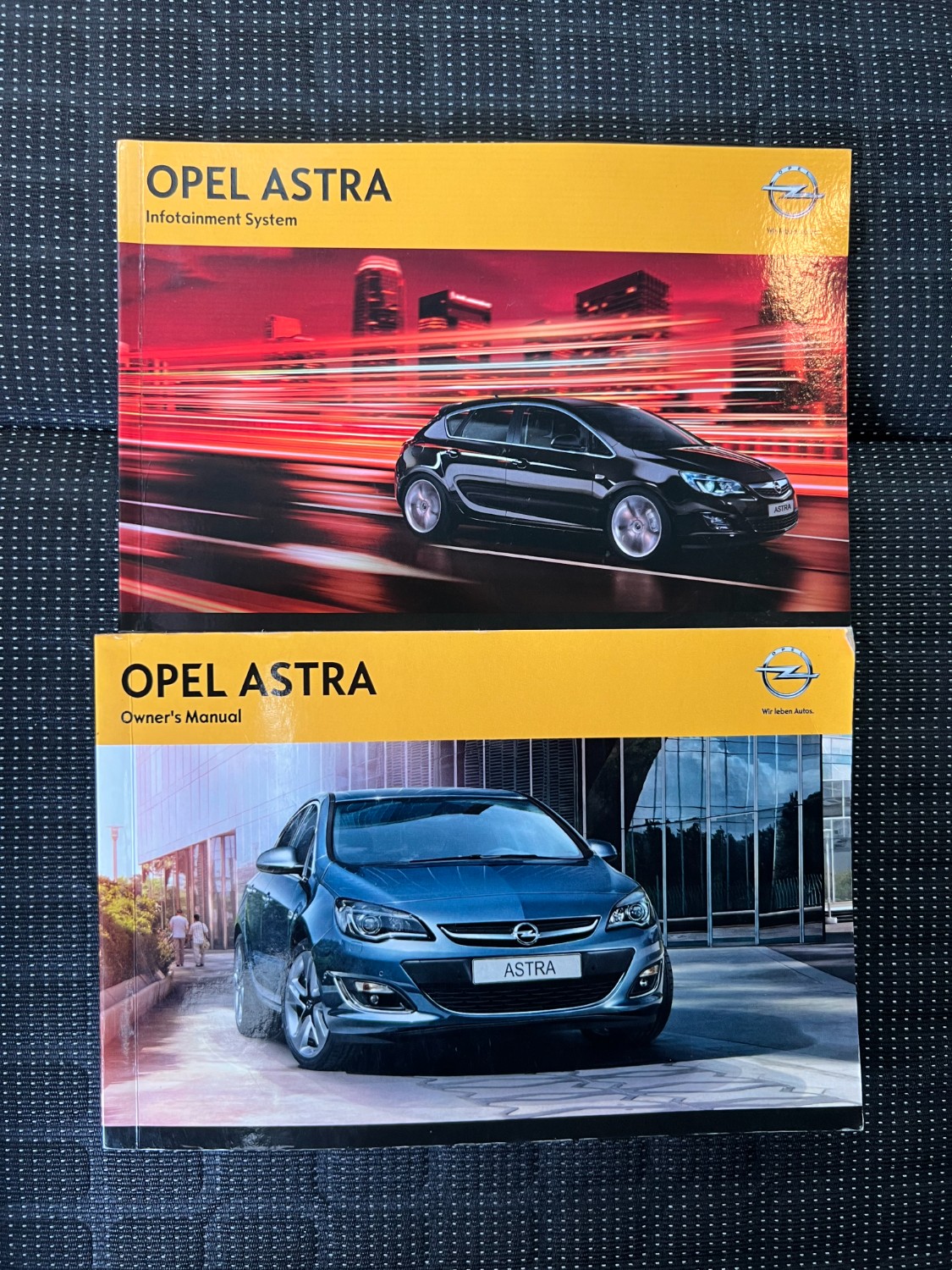 2012 Opel Astra AS GTC Hatch Image 13