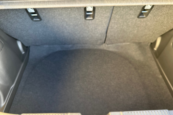 2025 Suzuki Swift Hybrid UZ Hybrid Hatch Image 18
