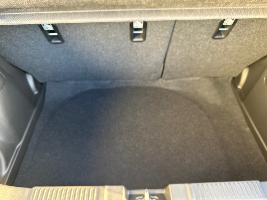 2025 Suzuki Swift Hybrid UZ Hybrid Hatch Image 18