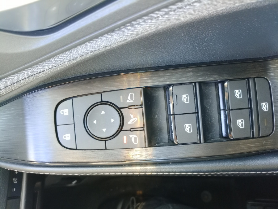 2024 MY25 Nissan X-Trail T33 ST SUV Image 16