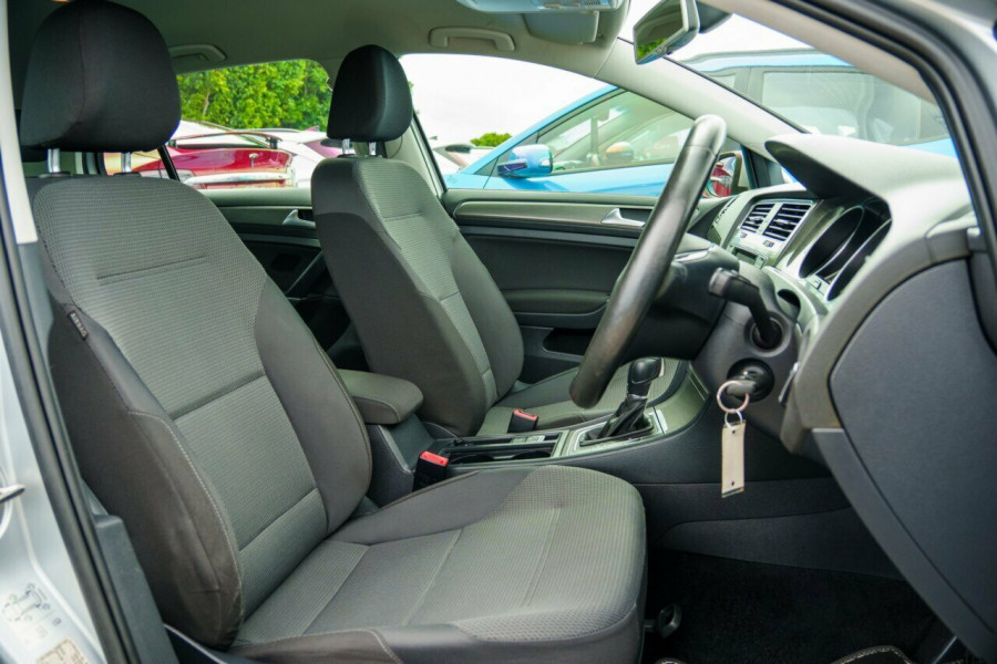 2013 Volkswagen Golf 7 90TSI Comfortline Hatch Image 17