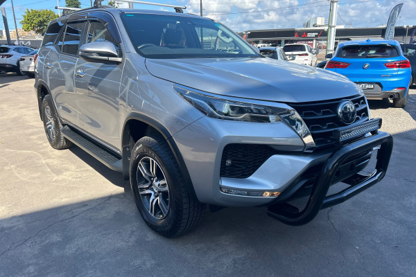 2023 Toyota Fortuner GUN156R GXL SUV Image 1
