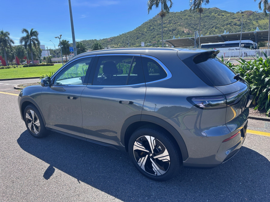2026 MY27 Geely EX5 E245 Inspire Extended Range SUV Image 3