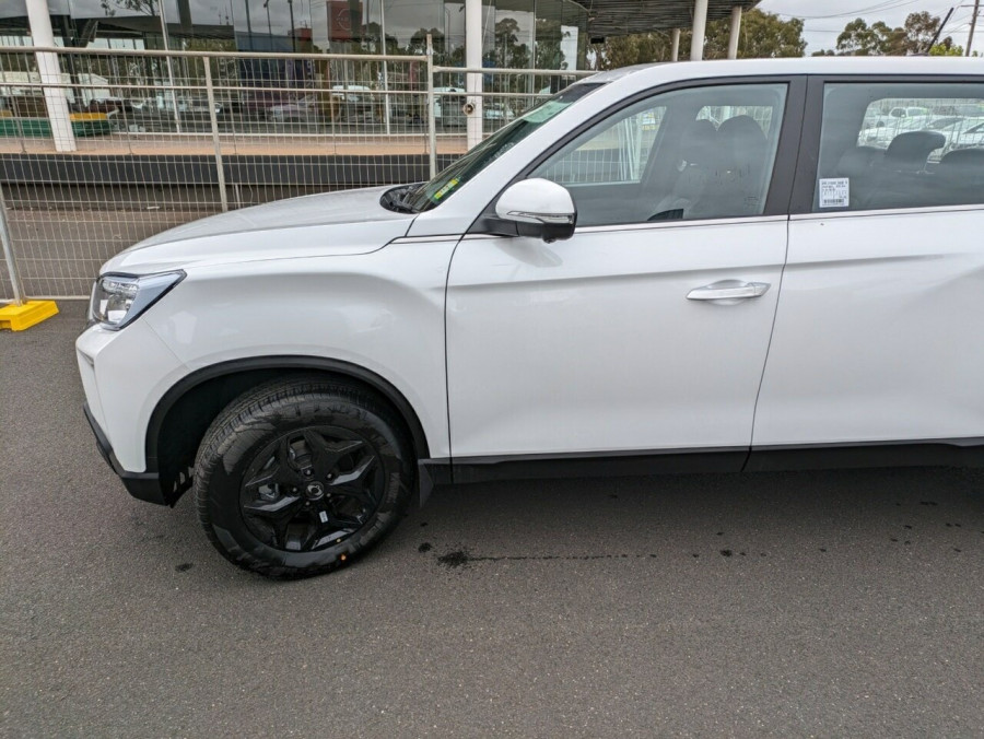 2024 KGM SsangYong Musso Q261 Ultimate Luxury Ute Image 4