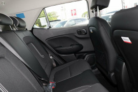 2025 Hyundai Venue QX.V5 Active SUV image 10