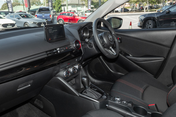 2025 Mazda 2 DJ Series G15 Evolve Hatch Image 8