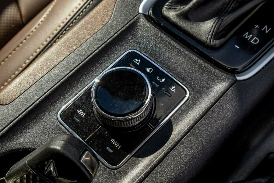 2023 Mahindra Scorpio  Z8L SUV Image 15