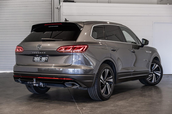 2021 Volkswagen Touareg CR 210TDI R-Line SUV Image 6