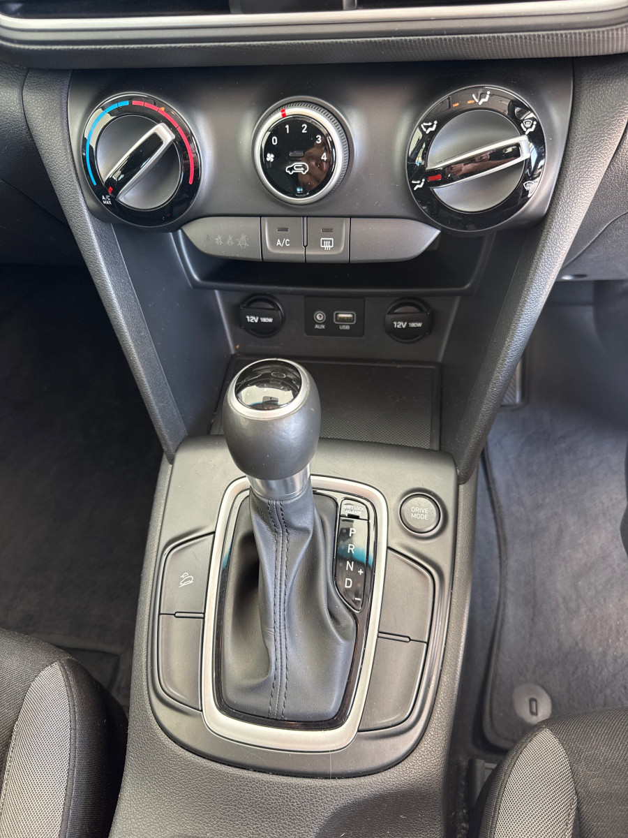 2018 Hyundai KONA OS Active SUV Image 10