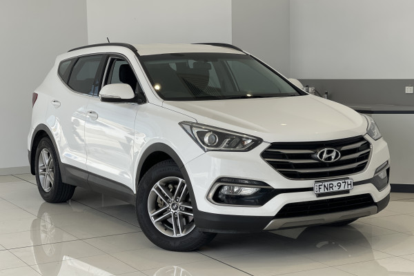 2017 Hyundai Santa Fe Active Wagon Image 1