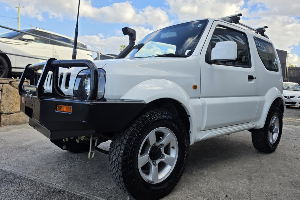 2012 Suzuki Jimny SN413 T6 Sierra SUV Image 3