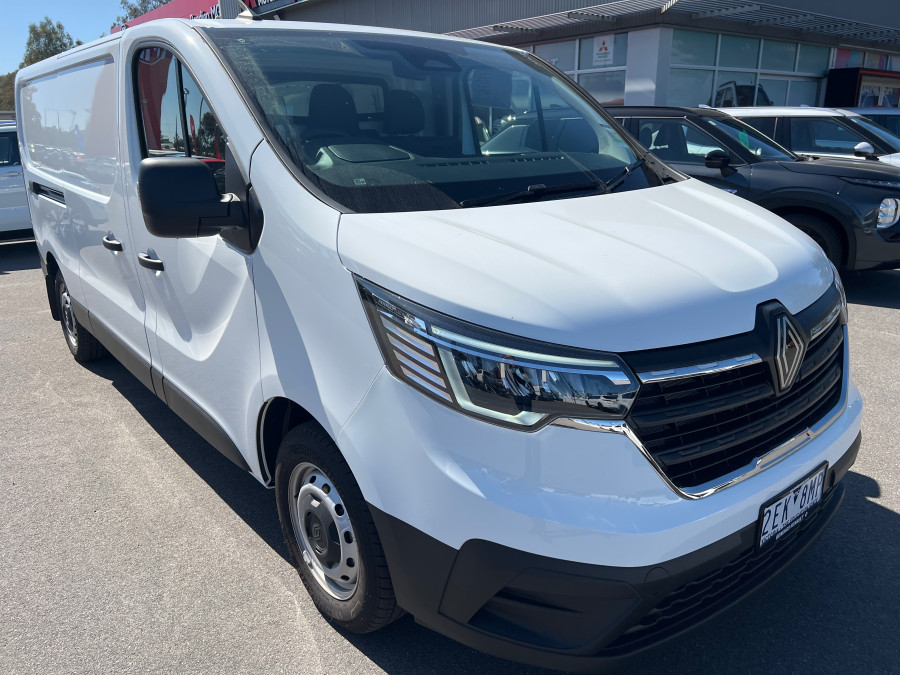 2025 Renault Trafic X82 Pro Van Image 3