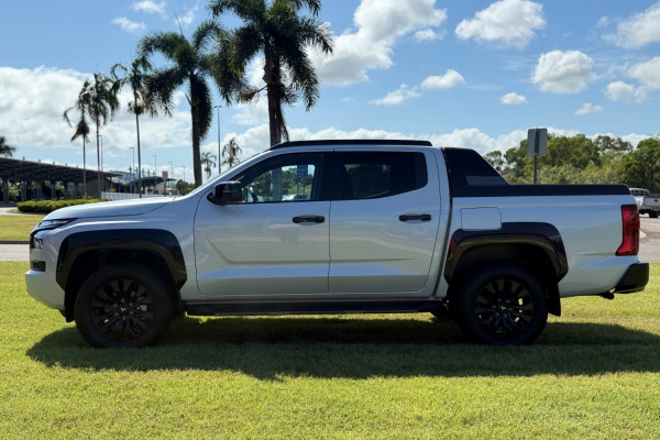 2024 Mitsubishi Triton MV GSR Ute Image 5