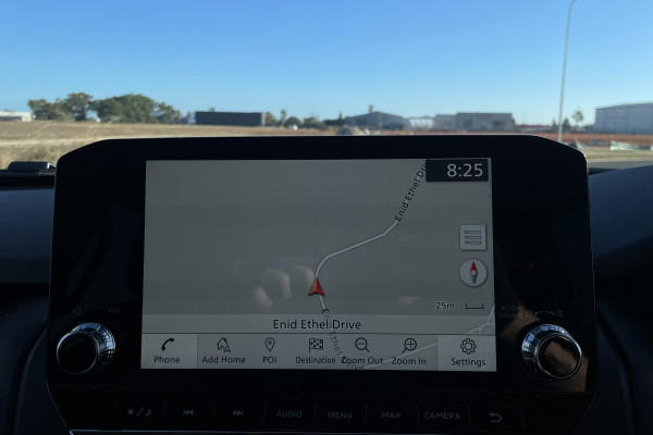 2025 MY26 Nissan Navara D27 ST Ute Image 14