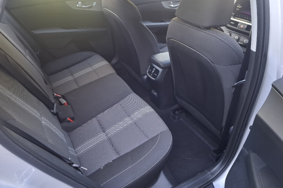 2024 Kia Cerato BD Sport with Safety Pack Sedan Image 17