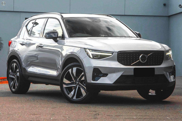 2024 MY25 Volvo XC40 XZ Ultra B4 Dark SUV